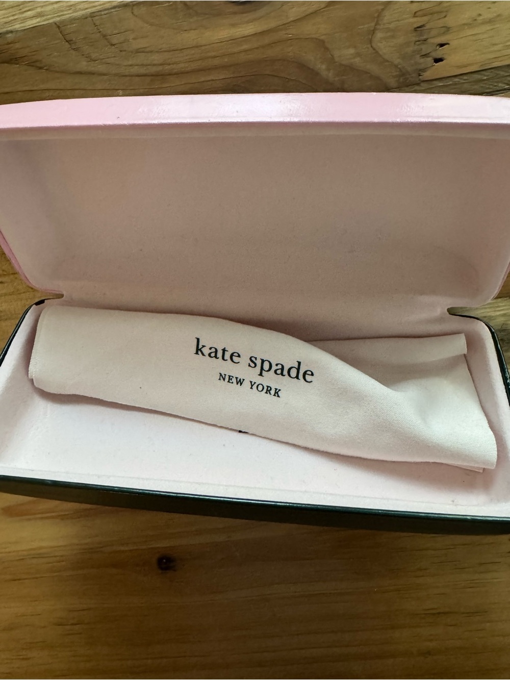 Kate Spade Pink Green Hard Shell Eyeglasses Case & Cloth - Picture 5 of 8